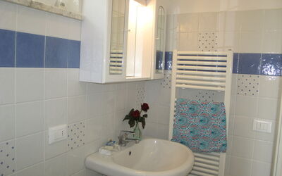 Alojamiento:&nbsp;Rosa (Vlo201) 605.2