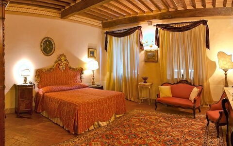 Alojamiento:&nbsp;Junior Suite