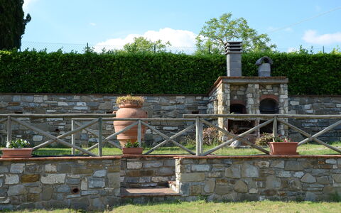 Villa Cincinelli: Pared, Pared De Piedra, Enladrillado, Hierba, Vacaciones, Casa, Edificio, Inmuebles, Ocio, Jardín