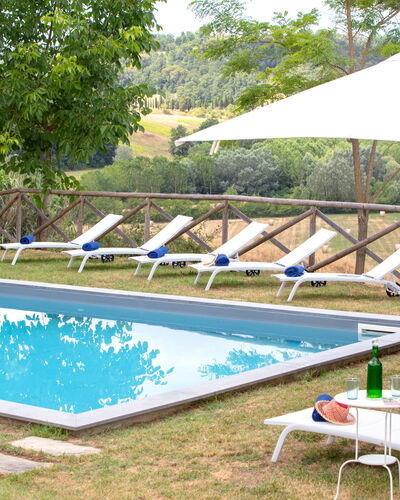 Villa Bacco: Piscina, Mueble Para Exteriores, Mueble, Ocio, Recurso, Sunlounger, Paraguas, Silla, Sombra, Eco Hotel