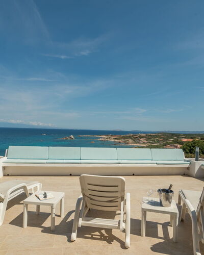 Sa Murta: Cielo, Agua, Nube, Mueble, Balneario, Edificio, Piscina, Silla, Azur, Mueble Para Exteriores