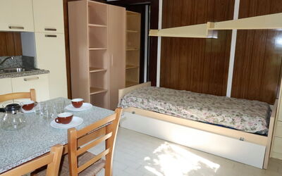 Alojamiento:&nbsp;Bungalow a (Aeg400) 605.1