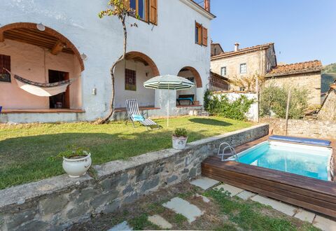 Casa Alice: Propiedad, Edificio, Casa, Bienes Raíces, Piscina, Barrio Residencial, Villa, Inmuebles, Hacienda, Patio Interior