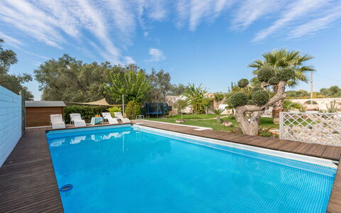 Trullo Suenn Con Piscina: Piscina, Propiedad, Bienes Raíces, Casa, Casa, Ocio, Edificio, Patio Interior, Recurso, Inmuebles