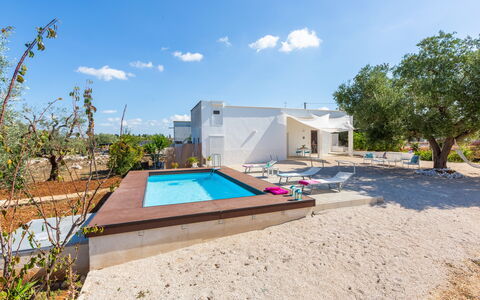 Lamia Di Nonna Mena: Propiedad, Casa, Bienes Raíces, Piscina, Casa, Edificio, Inmuebles, Villa, Habitación, Barrio Residencial
