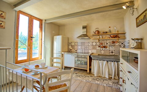 Casa Fioraie: Propiedad, Habitación, Edificio, Mueble, Diseño De Interiores, Casa, Techo, Cocina, Suelo, Bienes Raíces