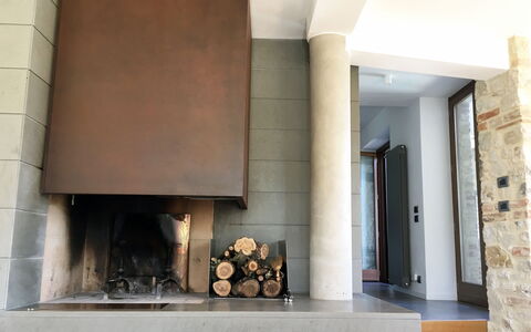 Casale De Conti: Hogar, Hogar, Propiedad, Habitación, Pared, Loseta, Diseño De Interiores, Casa, Arquitectura, Suelo