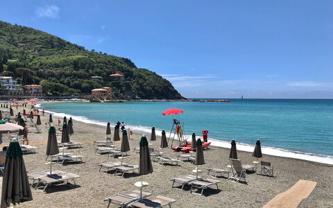 Portovecchio Apartments - Levanto: Playa, Cielo, Costa, Mar, Agua, Oceano, Apuntalar, Turismo, Costeras Y Los Accidentes Geográficos Oceánico, By
