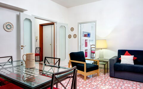 Parsano Home: Marco, Propiedad, Mueble, Mesa, Puerta, Edificio, Diseño De Interiores, Madera, Arquitectura, Suelo