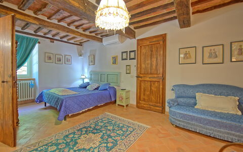 Casale San Martino: Habitación, Habitación, Mueble, Propiedad, Cama, Sábana, Edificio, Diseño De Interiores, Bienes Raíces, Casa
