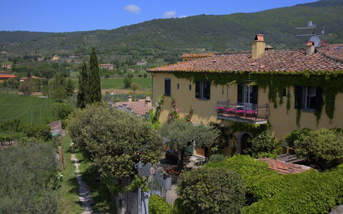 Villa Toppani Del Sodo: Pueblo De Montaña, Propiedad, Paisaje Natural, Área Rural, Pueblo, Edificio, Casa, Barrio Residencial, Casa, Inmuebles