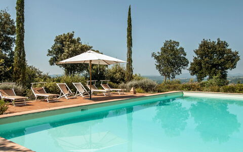 Lavacchio 10: Agua, Cielo, Planta, Piscina, Azur, Árbol, Sombra, Mueble Para Exteriores, Ocio, Material Compuesto