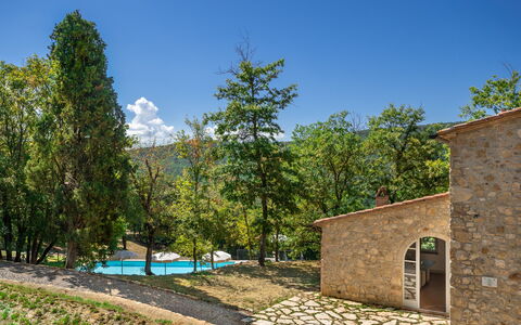 Villa Lucarella: Piscina, Inmuebles, Sombra, Hacienda, Pared De Piedra, Losa, Eco Hotel, Casa De Campo, Patio Interior, Recurso