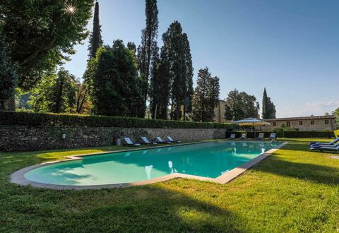 Villa Vaccoli: Agua, Cielo, Planta, Piscina, Azur, Paisaje Natural, Cuerpo De Agua, Árbol, Hierba, Sombra