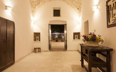 Alojamiento:&nbsp;Luxury Courtyard 114.2