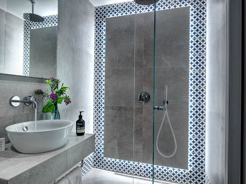 Alojamiento:&nbsp;Family Deluxe Wave