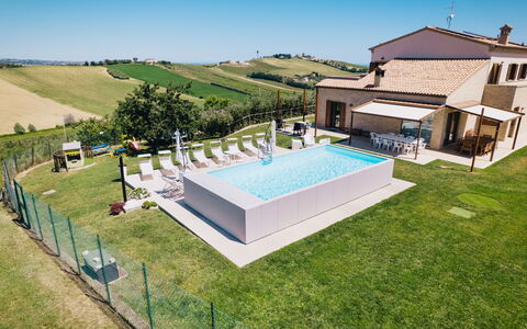 Villa Clair: Piscina, Recurso, Material Compuesto, Thermae, Ocio, Villa, Centro De Ocio, Hotel, Eco Hotel, Sunlounger