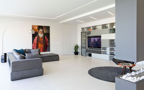 Villa Diodoro: Marco, Mueble, Sofá, Librero, Comodidad, Sala, Diseño De Interiores, Piso, Suelo