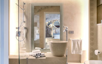 Alojamiento:&nbsp;Room Romantic Grotta Dei Millenari 6