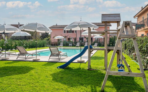Imperia 388: Planta, Nube, Cielo, Sombra, El Terreno Del Lote, Ocio, Hierba, Mueble Para Exteriores, Recreación, Ciudad