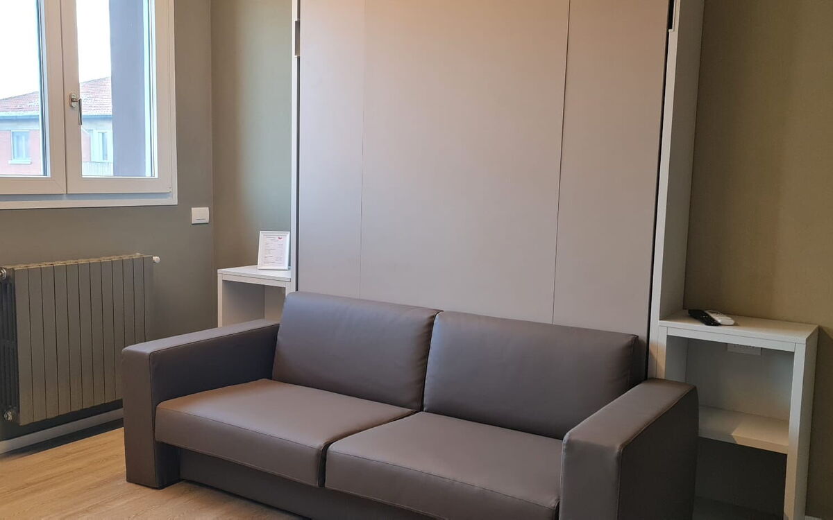 Alojamiento:&nbsp;Pavia Tower 8