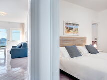 Alojamiento:&nbsp;Trilocale Superior Wave