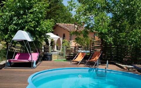 Villa La Vigna: Agua, Planta, Edificio, Propiedad, Piscina, Árbol, Casa, Mueble Para Exteriores, Tienda, Ocio