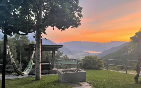 Baita Lake View