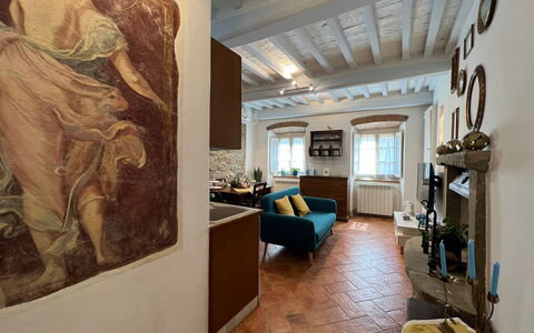 Casa Del Borgo: Marco, Edificio, Sofá, Textil, Diseño De Interiores, Televisión, Arte, Piso, Casa, Comodidad