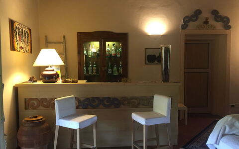 Villa Fulvia: Marco, Mueble, Propiedad, Mesa, Comodidad, Madera, Encendiendo, Edificio, Diseño De Interiores, Arquitectura