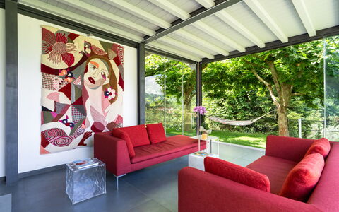Luxury Green Marignana Villa, Versilia, Pool, Ac,: Propiedad, Mueble, Sofá, Planta, Diseño De Interiores, Decoración, Sala, Sombra, Comodidad, Pared