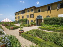 Castello Di Quarate