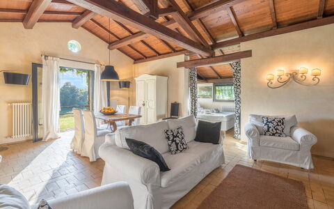 Casale Delle Papere, Pool, Romantic Holiday In Nep: Mueble, Propiedad, Diseño De Interiores, Encendiendo, Comodidad, Madera, Sofá, Arquitectura, Mesa, Suelo