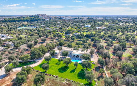 Tenuta Palù: Cielo, Nube, Planta, Propiedad, Naturaleza, Paisaje Natural, Vegetación, Diseño Urbano, El Terreno Del Lote, Árbol