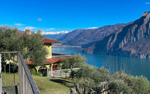Xino Terrace View: Accidentes Geográficos Montañosas, Montaña, Colina, Cordillera, Tierras Altas, Hill Station, Valle, Cresta, Costa, Balcón