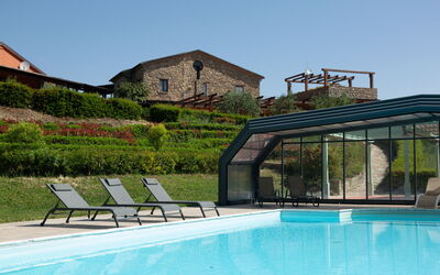 Villa Trivigno: Sombra, Toldo, Piscina