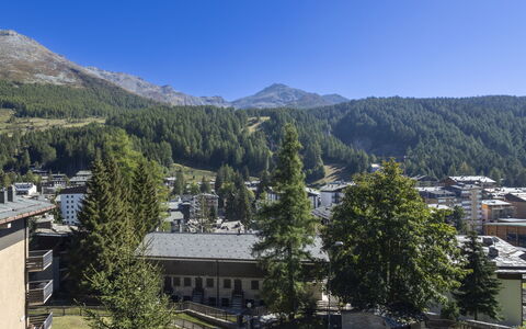Masserini View Apartment: Accidentes Geográficos Montañosas, Montaña, Colina, Arquitectura, Paisaje, Hill Station, Cordillera, Pendiente, Alerce, Valle