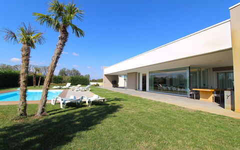 Stima Home, Padova, Pool, Ac: Inmuebles, Sombra, Paisajismo, Césped, Villa, Hacienda, Yarda, Mansión, Piscina