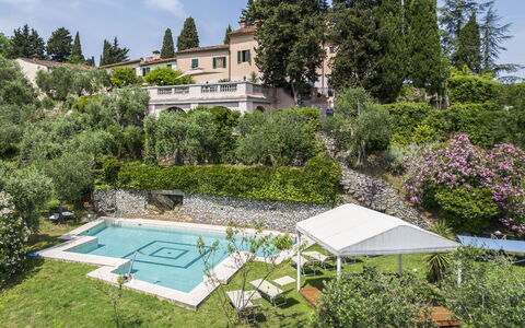 Villa Montegattoli, Pool, Landscape, Wifi, Ac: Planta, Edificio, Propiedad, Planta De La Comunidad, Cielo, Ventana, Árbol, El Terreno Del Lote, Hierba, Diseño Urbano