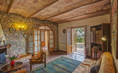 Leccino 2: Mueble, Mesa, Edificio, Marco, Madera, Encendiendo, Diseño De Interiores, Sofá, Silla, Sala