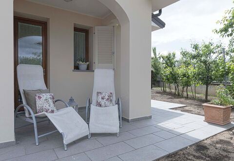 Cuore Toscano: Propiedad, Planta, Sombra, Encendiendo, Arquitectura, Diseño De Interiores, Silla, Madera, Suelo, Bienes Raíces