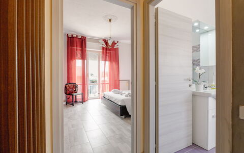 Maison Loreto: Propiedad, Diseño De Interiores, Madera, Arquitectura, Baño, Suelo, Piso, Arreglo De Tubería, Propiedad Material