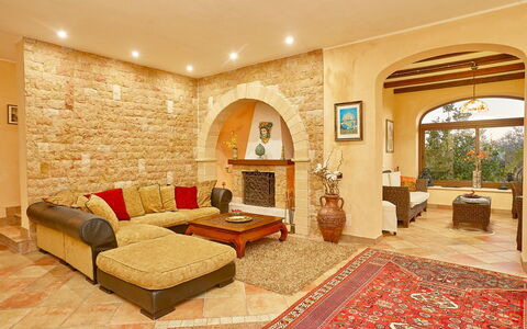 Villa Selinunte: Mueble, Planta, Decoración, Comodidad, Encendiendo, Diseño De Interiores, Arquitectura, Madera, Sala, Suelo
