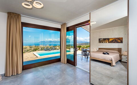 Villa Azzurra: Edificio, Mueble, Comodidad, Sala, Diseño De Interiores, Madera, Condominio, Planta, Suelo, Cortina