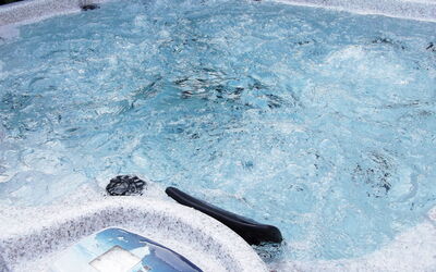 Villa Paradiso: Agua, Mundo, Azur, Automotive Exterior, Piscina, Recreación, Ocio