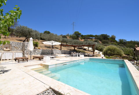 Villa Roccella Ionica, Sea View, a c: Agua, Planta, Cielo, Piscina, Edificio, Árbol, Mueble Para Exteriores, Ocio, Material Compuesto, Paisaje