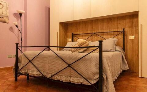 Bocelli: Comodidad, Madera, Marco De La Cama, Diseño De Interiores, Cama, Suelo, Piso, Madera Dura, Lecho, Habitación