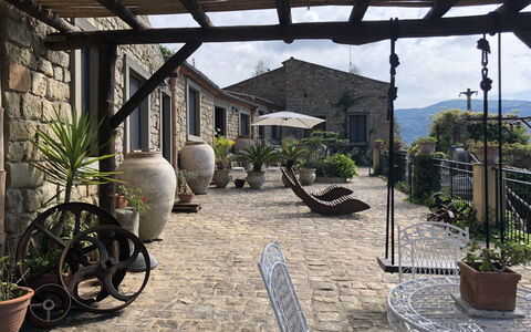 San Noto House With Pool Ac Wifi: Planta, Maceta, Cielo, Edificio, Planta De Casa, Sombra, Casa, Madera, Paisaje, Bienes Raíces