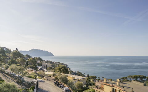 Pieve Ligure Seaside View, Wifi: Costa, Horizonte, Costeras Y Los Accidentes Geográficos Oceánico, Mar, Paisaje, Oceano, Apuntalar, Hill Station, Playa, Promontorio