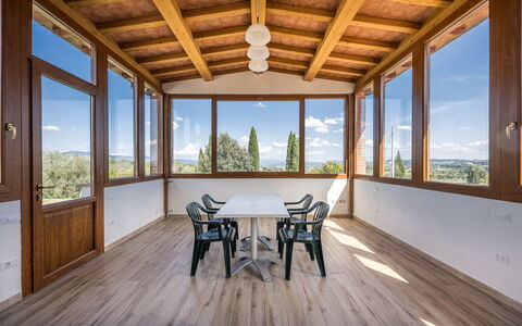 Villacolle 1, Poggio a Caiano, Hot Tub, Wifi, Ac: Cielo, Propiedad, Mueble, Edificio, Ventana, Mesa, Madera, Sombra, Diseño De Interiores, Arquitectura